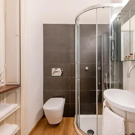 Apartment Station - B Milan